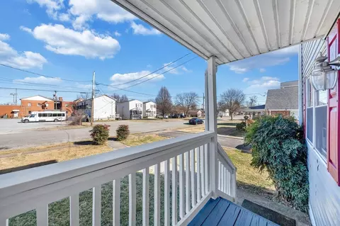Exterior - 804 Bowman Ave, Salem, VA 24153 photo 2 of 5