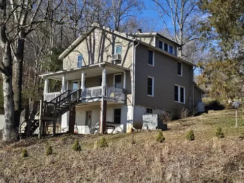 11340 Lee Jackson Hwy, Big Island, VA 24526
