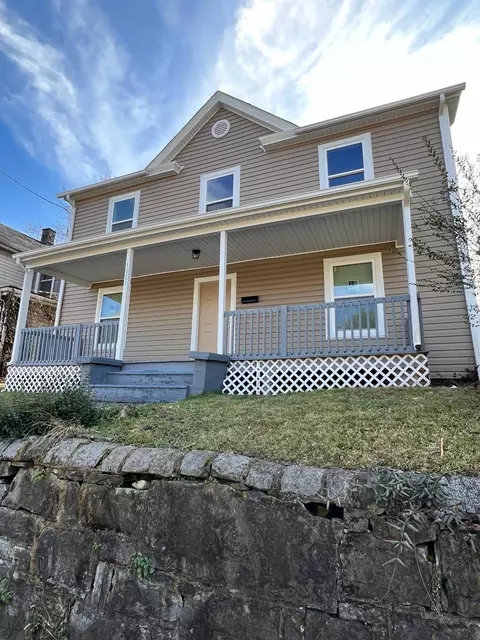 1021 Tazewell Ave SE, Roanoke, VA 24013