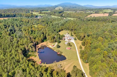 1056 Horseshoe Point Rd, Henry, VA 24102