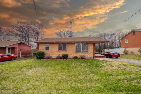 314 Cherryhill Rd NW, Roanoke, VA 24017