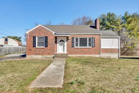 5407 Malvern Rd, Roanoke, VA 24012