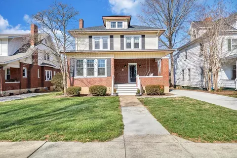 1841 Avon Rd SW, Roanoke, VA 24015