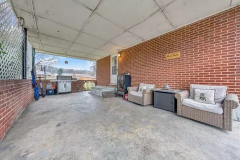 Other - 328 E Riverside Dr, Salem, VA 24153 photo 1 of 1
