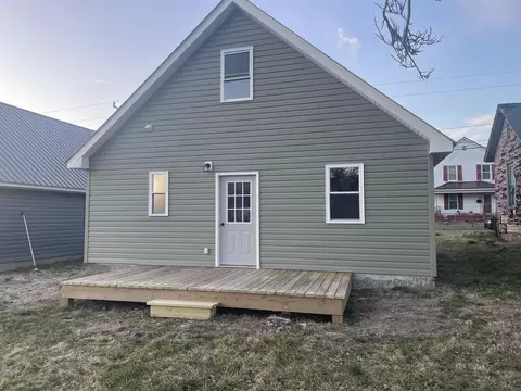 215 E Walnut St, Covington, VA 24426 photo 12