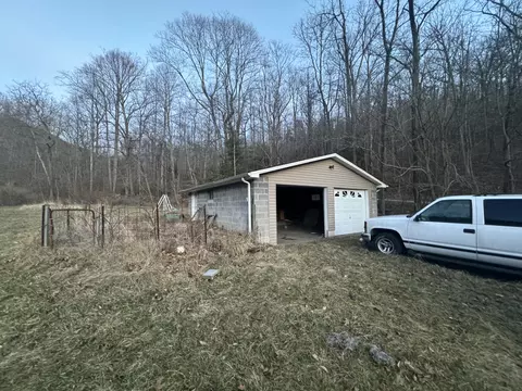 409 Olean Rd, Ripplemead, VA 24150