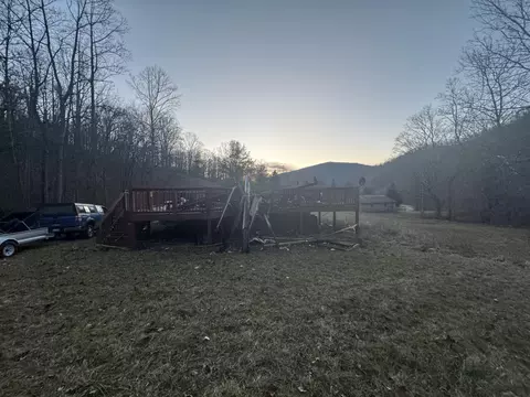 409 Olean Rd, Ripplemead, VA 24150 photo 4