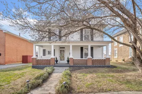 711 S Colorado St, Salem, VA 24153