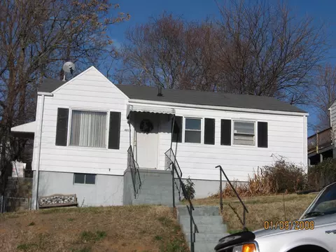 4013 Virginia Ave NW, Roanoke, VA 24017