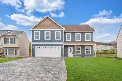 3469 Green Ridge Ct, Roanoke, VA 24019