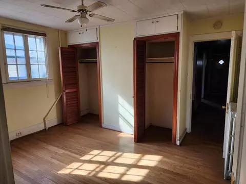 105 E Hawthorne St, Covington, VA 24426 photo 7