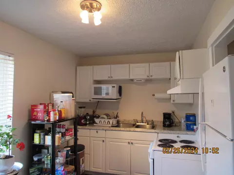 796 Triangle St, Blacksburg, VA 24060 photo 4
