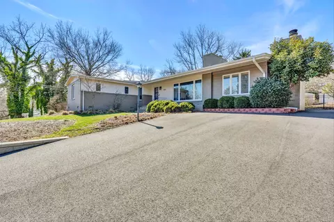 2315 Barnhill Ln SW, Roanoke, VA 24018
