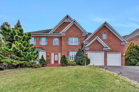 6006 Winnbrook Ln, Roanoke, VA 24018