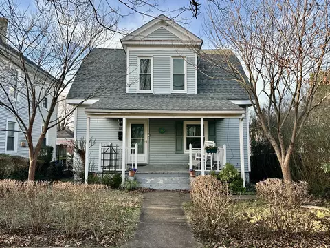 818 Elm Ave SE, Roanoke, VA 24013