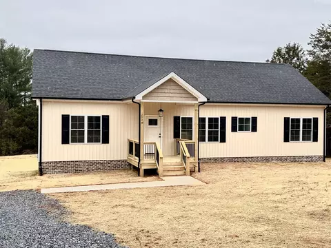 2905 Centerville Rd, Bedford, VA 24523