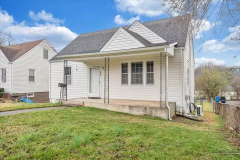 2501 Colonial Ave SW, Roanoke, VA 24015