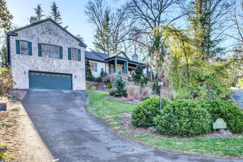 2852 Stephenson Ave SW, Roanoke, VA 24014