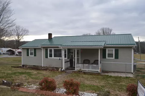 12 Forest Ave, New Castle, VA 24127