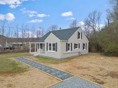 Exterior - 6038 Franklin St, Ferrum, VA 24088 photo 3 of 7