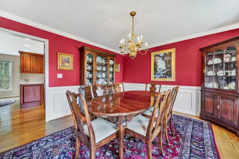 6007 Trinity Ct, Roanoke, VA 24018 photo 2