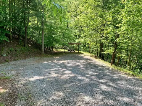 8 Hickory Dr, Goodview, VA 24095 photo 5