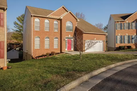 7534 New Barrens Ct, Roanoke, VA 24019