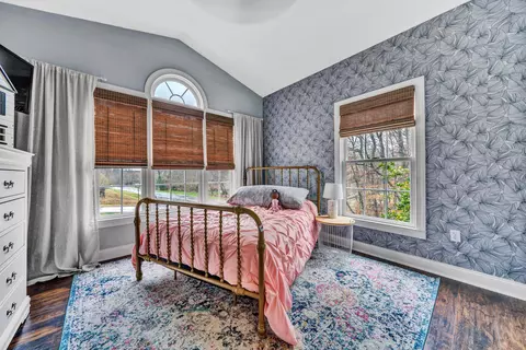 Bedroom - 125 Windtree Ct, Moneta, VA 24121 photo 5 of 12