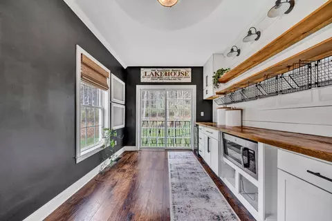 Kitchen - 125 Windtree Ct, Moneta, VA 24121 photo 11 of 13