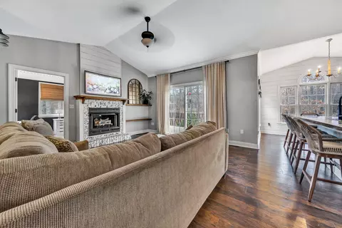 Living - 125 Windtree Ct, Moneta, VA 24121 photo 1 of 8