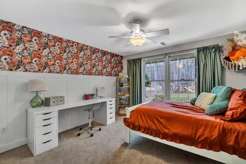 Bedroom - 125 Windtree Ct, Moneta, VA 24121 photo 11 of 12
