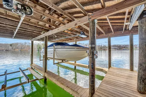 Exterior - 125 Windtree Ct, Moneta, VA 24121 photo 12 of 12