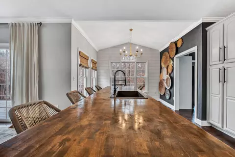 Dining - 125 Windtree Ct, Moneta, VA 24121 photo 6 of 8