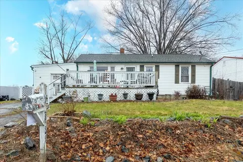 103 Woodlawn Dr, Rocky Mount, VA 24151