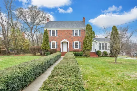 3203 Windsor Rd SW, Roanoke, VA 24018