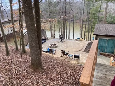1096 Chumbley Point Ct, Goodview, VA 24095 photo 3