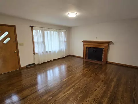 Living - 3909 N Fork Rd, Elliston, VA 24087 photo 1 of 1
