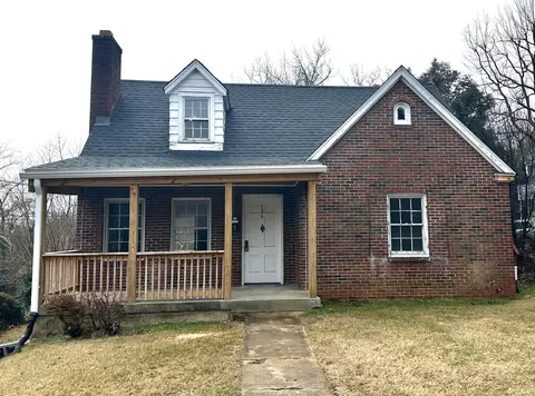 706 Spruce St, Martinsville, VA 24112