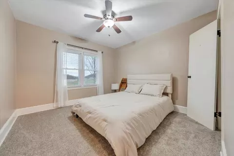 Bedroom - 20583 Botetourt Rd, Eagle Rock, VA 24085 photo 3 of 4