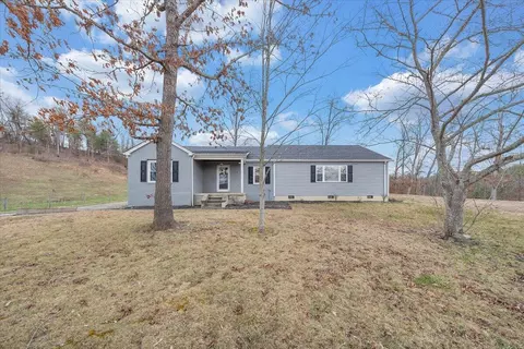 Exterior - 20583 Botetourt Rd, Eagle Rock, VA 24085 photo 5 of 9
