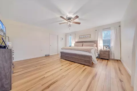 Bedroom - 20583 Botetourt Rd, Eagle Rock, VA 24085 photo 1 of 4