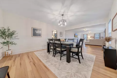 Dining - 20583 Botetourt Rd, Eagle Rock, VA 24085 photo 1 of 5
