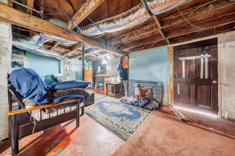 Bedroom - 318 Maddock Ave NE, Roanoke, VA 24012 photo 6 of 6