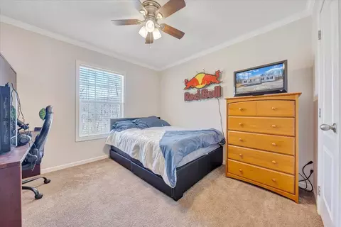 Bedroom - 4063 Saunders Rd, Vinton, VA 24179 photo 4 of 5