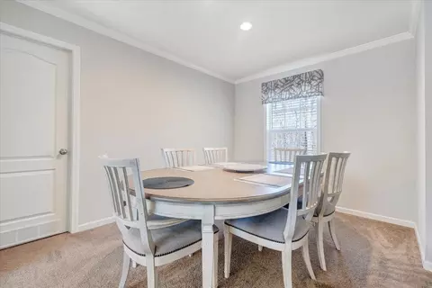 Dining - 4063 Saunders Rd, Vinton, VA 24179 photo 2 of 5