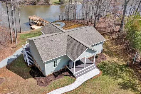 565 Backwoods Ln, Union Hall, VA 24176