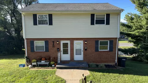 1033 Jeanette Ave # 1035, Vinton, VA 24179