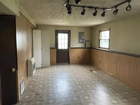 Other - 116 Beech St NW, Roanoke, VA 24017 photo 3 of 12