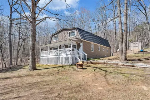 8504 Berrybrook Dr, Salem, VA 24153