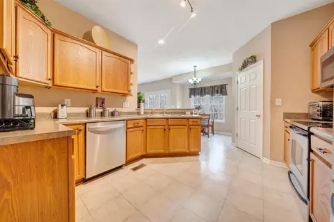 2921 Windrush Ln, Roanoke, VA 24012 photo 14